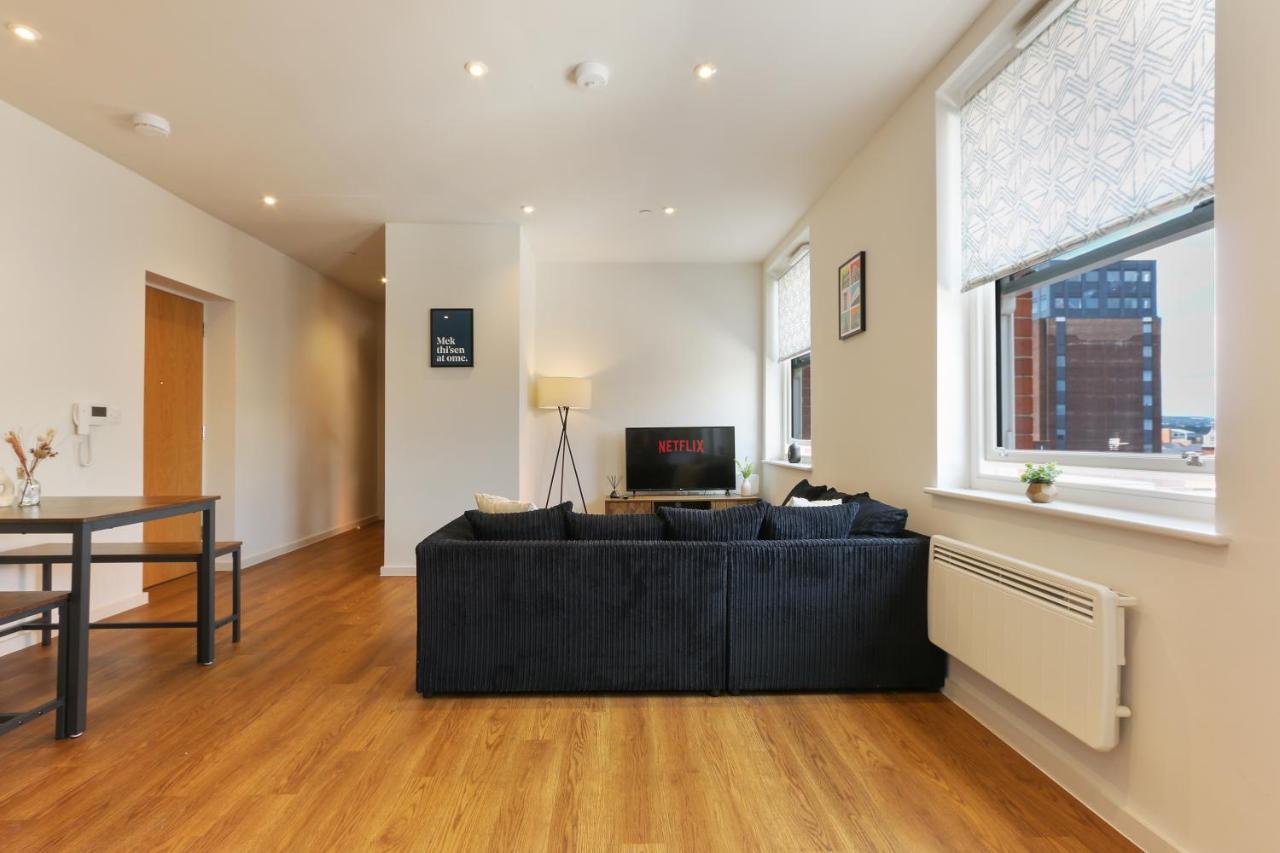 Modern 2-Bed Apartment, Free Parking, City Centre, Netflix & Pet Friendly - Hosted By Stay Host Save Sheffield Dış mekan fotoğraf